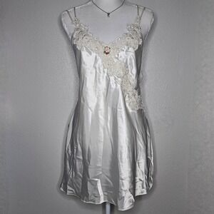 California Dynasty Vintage Ivory Satin Lace Pearl Nightgown Chemise